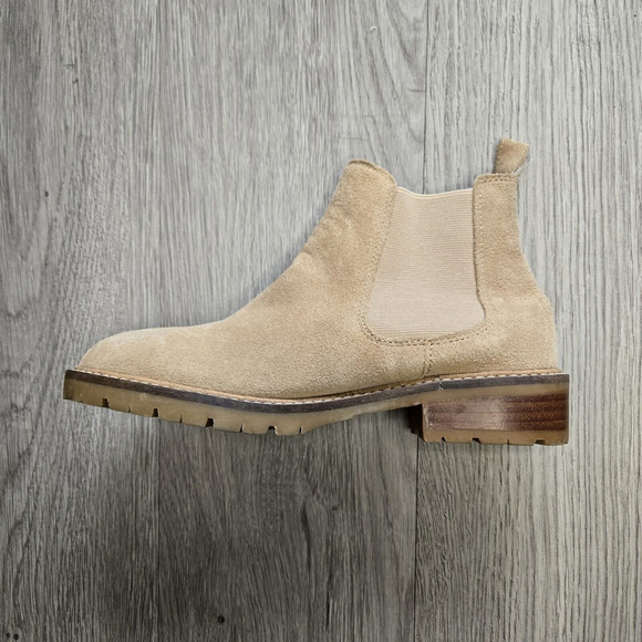 Steve Madden Leopold Chelsea Tan Suede Boots Size 5.5 Neutral Earthy Minimalist - Picture 5 of 12